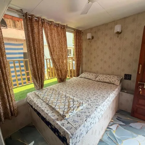 Swastik Guest House