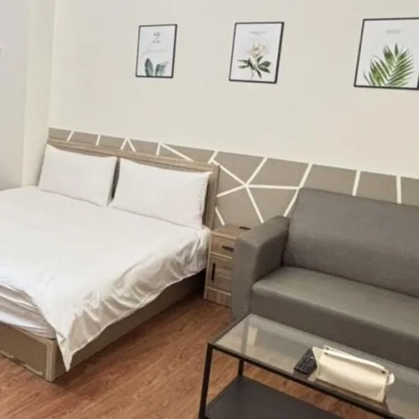 Still Haus 静の宿, hotell i Taichung
