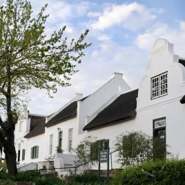 Tulbagh Country Guest House - Cape Dutch Quarters, hotel in Tulbagh