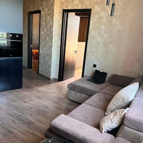 Urban Corner Residence Tbilisi, hotel di Tbilisi City