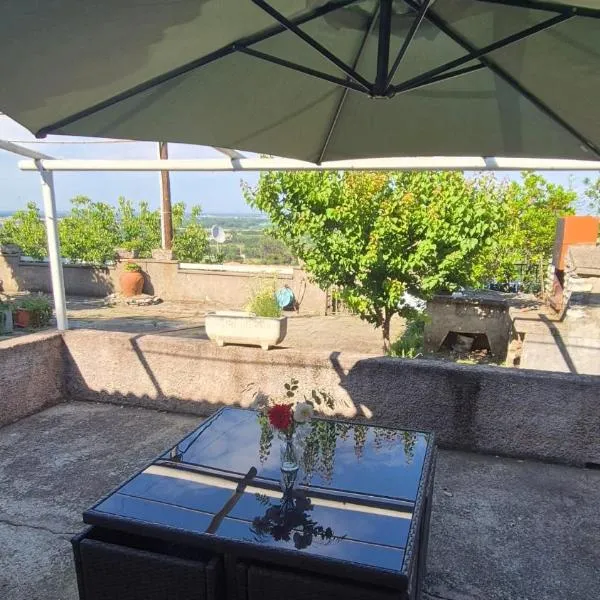 Maison T3 Bastia Sud, Casamozza, hôtel à Monte