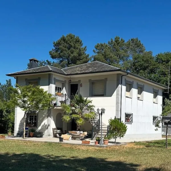 Refugio Rural A Revolta, hotel i Bergazo