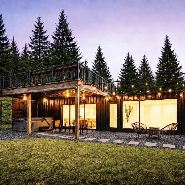 Skydeck Cabin met Jacuzzi & Rooftop, hotel v mestu Holten