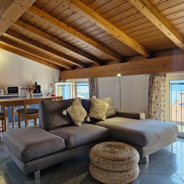 Soul space MAISONNETTE, hotel sa Lierna