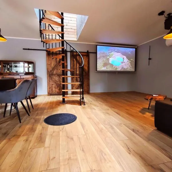 LoftLove Lubianka, hotel in Starachowice