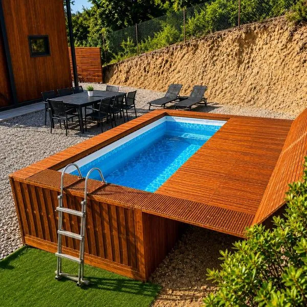Green House, hotel u gradu Ljagostera