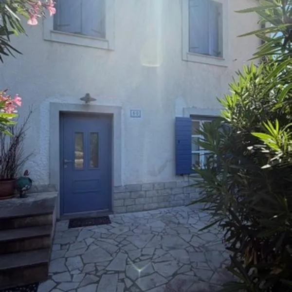 Pr' Tekcu, hotel v destinácii Dekani