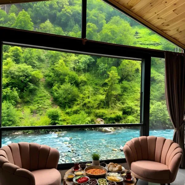 Villa Del Rio Karadeniz River Palace Ayder, hotel a Çamlıhemşin