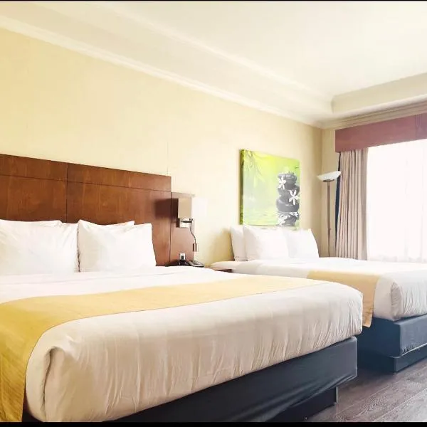 Hotel & Suites Le Dauphin Drummondville, hotel a Drummondville