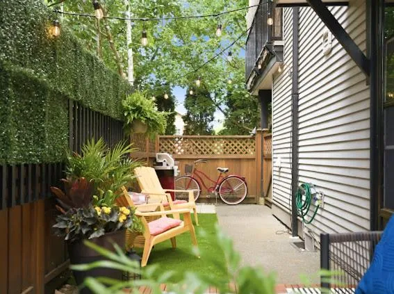 The Velvet Fern Guesthouse, hotel di Courtenay
