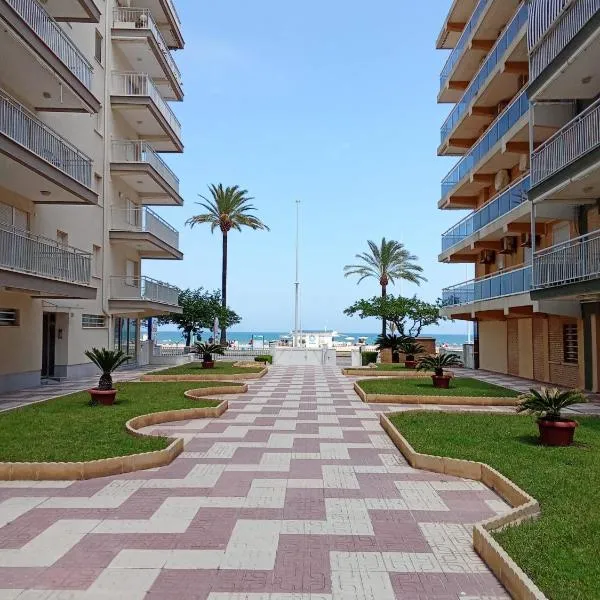 Gandia Playa Apartament Claudia Lux con vistas al mar, hotel en Playa de Gandía