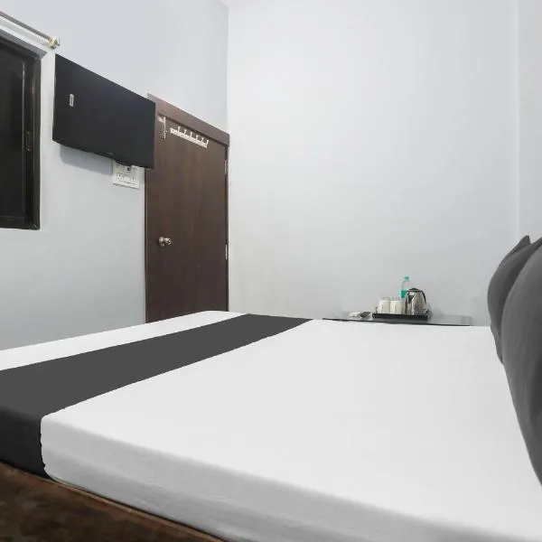Hotel O Hotel Paradise, hotel i Rewa
