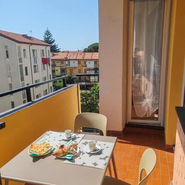 Gigiotto beach house with garage, near the sea and with A C!, hotel in Riva Trigoso