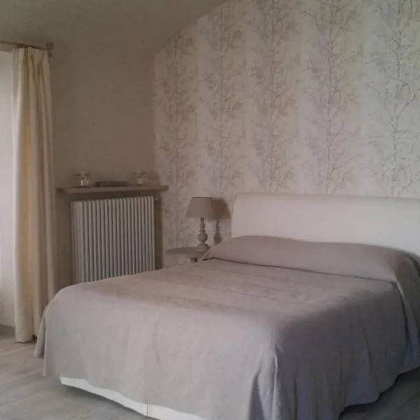 Novecento Charming Room, hotel em Avigliana