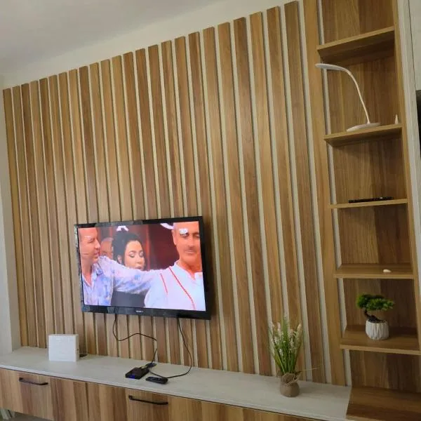Bledi's Apartments-Qerret Beach 1, hotell i Golem
