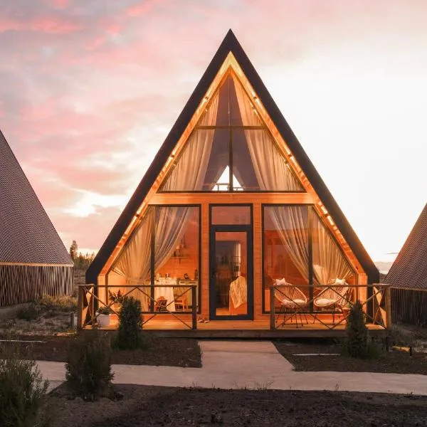 A-frame village، فندق في Tosor