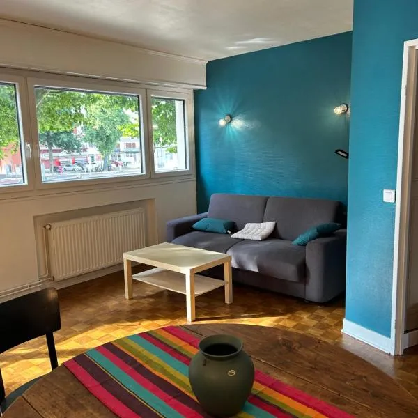 milouisappartement proximité centre avec parking gratuit, hotell i Rouen