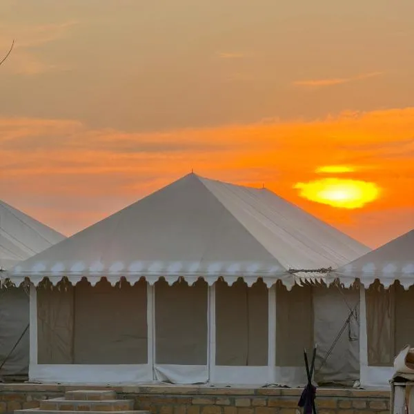 Desert Island Luxury Camp & Resort Jaisalmer, hotel Sām városában 