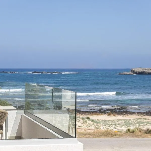 Kolimbito Sea Side، فندق في فالاسارنا
