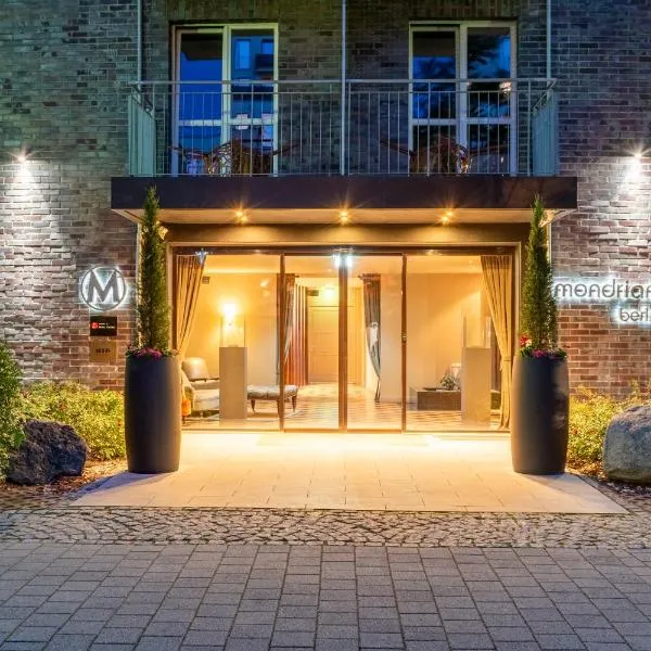 Mondrian Suites Berlin am Checkpoint Charlie, hotel em Berlim