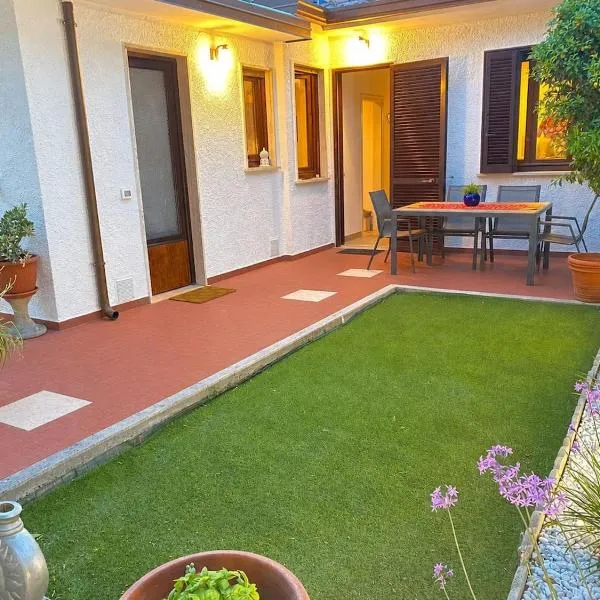 La Casina di Perla โรงแรมในเวียเรจโจ