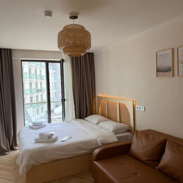 Stylish Studio in Orbi Palace room 452 - Near Didveli, hotell i Bakuriani