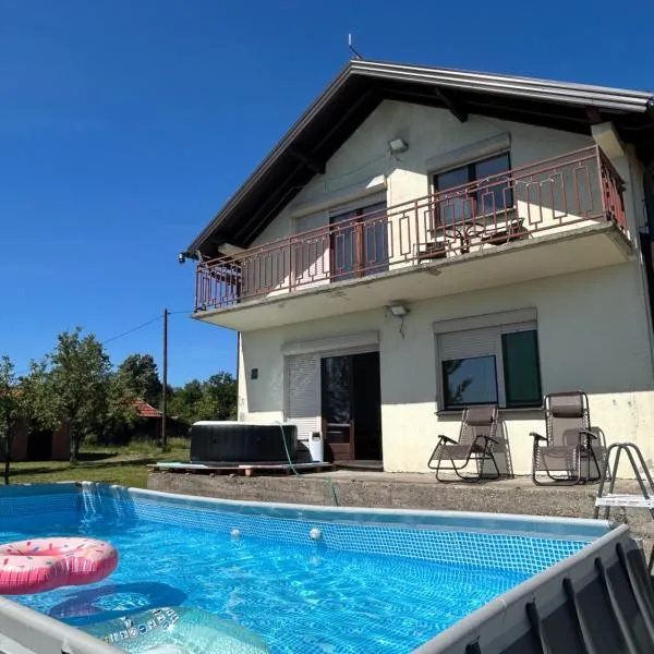 Breze Away, viešbutis mieste Tuzla