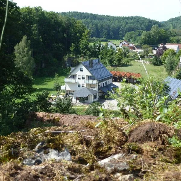 Viesnīca Gästehaus Brütting pilsētā Obertrubach
