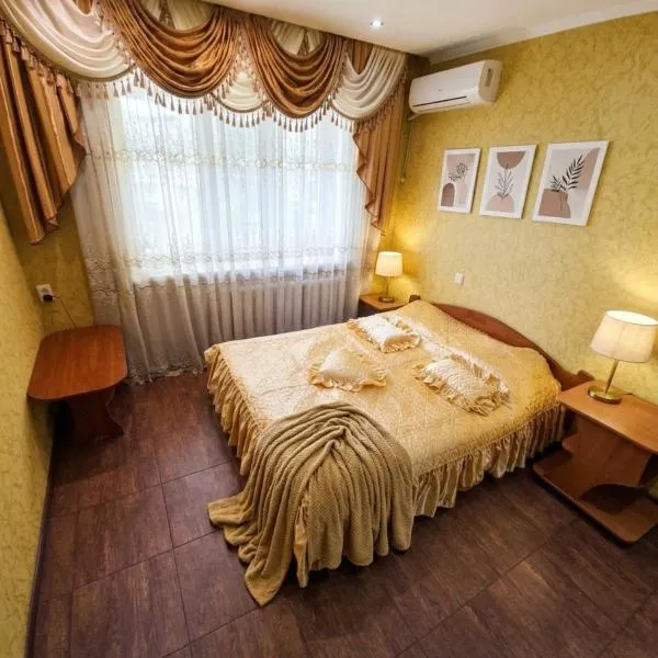 Квартира остановка дворец спорта Строитель, Hotel in Tscherkassy