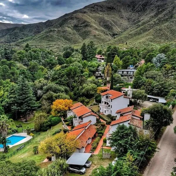 Las Ardillas Cabañas y Suites, hotel u gradu La Falda