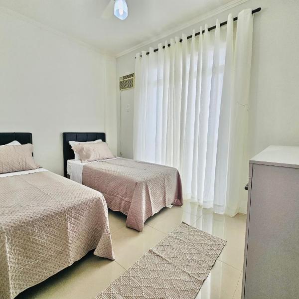 Apartamento completo a 5 min da Praia do Forte caminhando - Foto 4