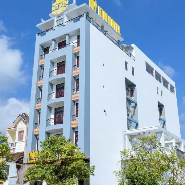 Khách Sạn Mỹ Kim، فندق في Cà Mau