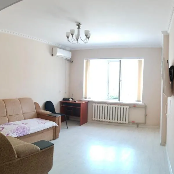 Минималистичная квартира, hotel in Qyzylorda