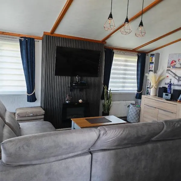 Dog Friendly 8 Berth Lodge, 600 Yard's From The Beach In Hunstanton, hotel v destinaci Hunstanton