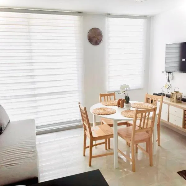 Apartamento central Moderno de lujo y con piscina, hotel en Villavicencio