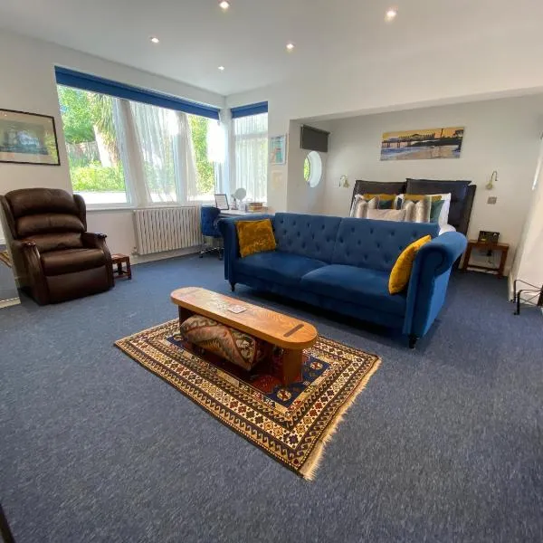 Comfy, Peaceful Flat, Free Off Street Parking!, hotel a Brighton