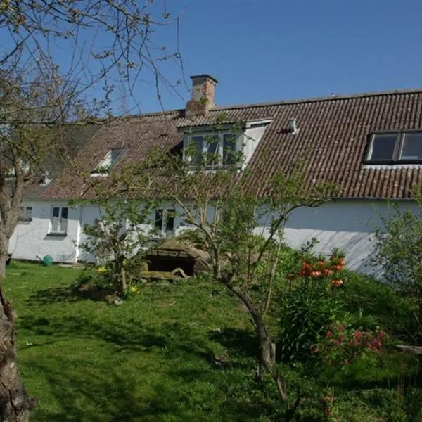 Moen Oekologisk Bed & Breakfast, hotel v destinaci Askeby