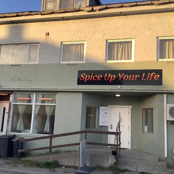 Ahmad sweet home, hotel din Vardø