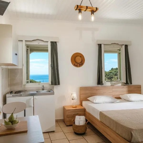 Amorosa Nest - Adults Only by Eutopia, khách sạn ở Sivota