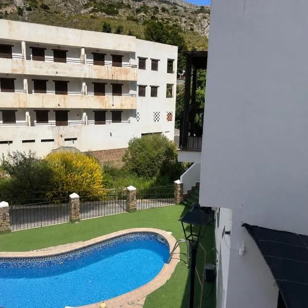 LUXURY HOMES ALPUJARRA RELAXATION AND NATURE LAUJAR ,PUERTO De LA RAGUA, FONDON、Guarrosのホテル