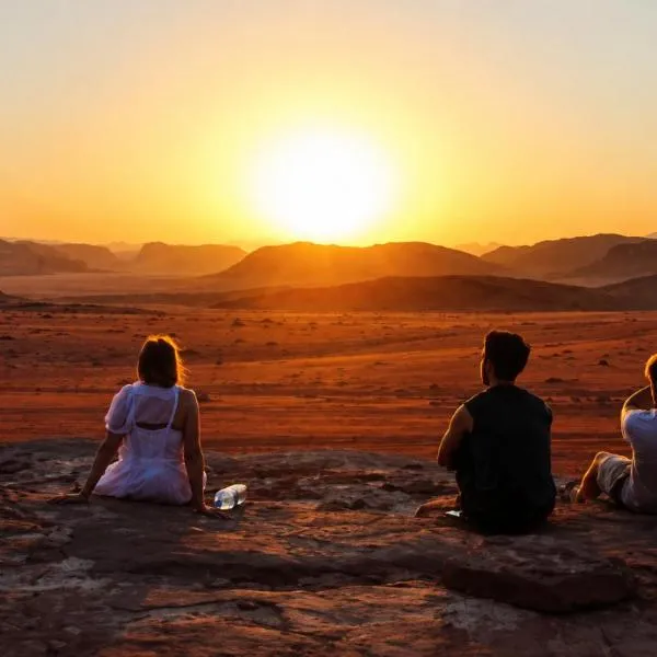 Desert Moon in Wadi Rum – hotel w mieście Disah