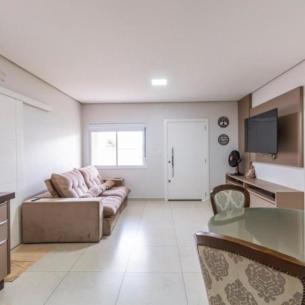 Casa completa com quintal ideal para famílias