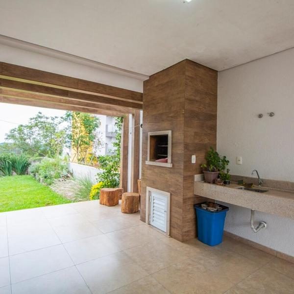 Casa completa com quintal ideal para famílias - Foto 3