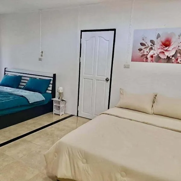 Pani House Hatyai 6, hotel i Hat Yai