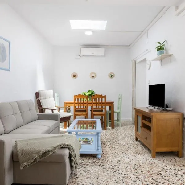 Casa El Patio, hotel in Conil de la Frontera