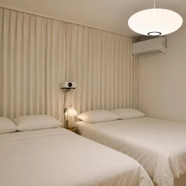 아늑하고 친절한 Stay Aneuk 신림역 서울대벤처타운역 주차 에어컨 홍대 강남 고척돔, hotel v Soulu