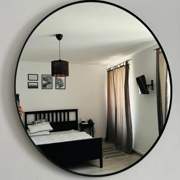 Casuta de pe Eminescu, Hotel in Oraviţa