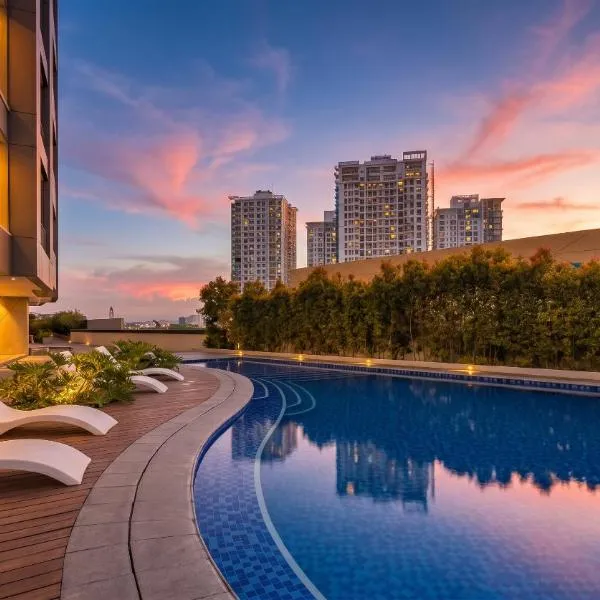 Aeon Towers Private Residential Apartments I Next to Abreeza Ayala Malls I Prime Location l Fast Wifi l Free Pool I Managed by Bleuspace, hotel v destinácii Davao