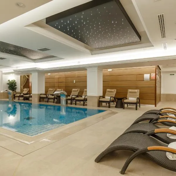 Hotel Gabriela、ビシェウ・デ・ススのホテル