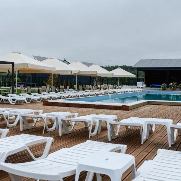 California Resort and SPA, hotel in Novoyavorivsk